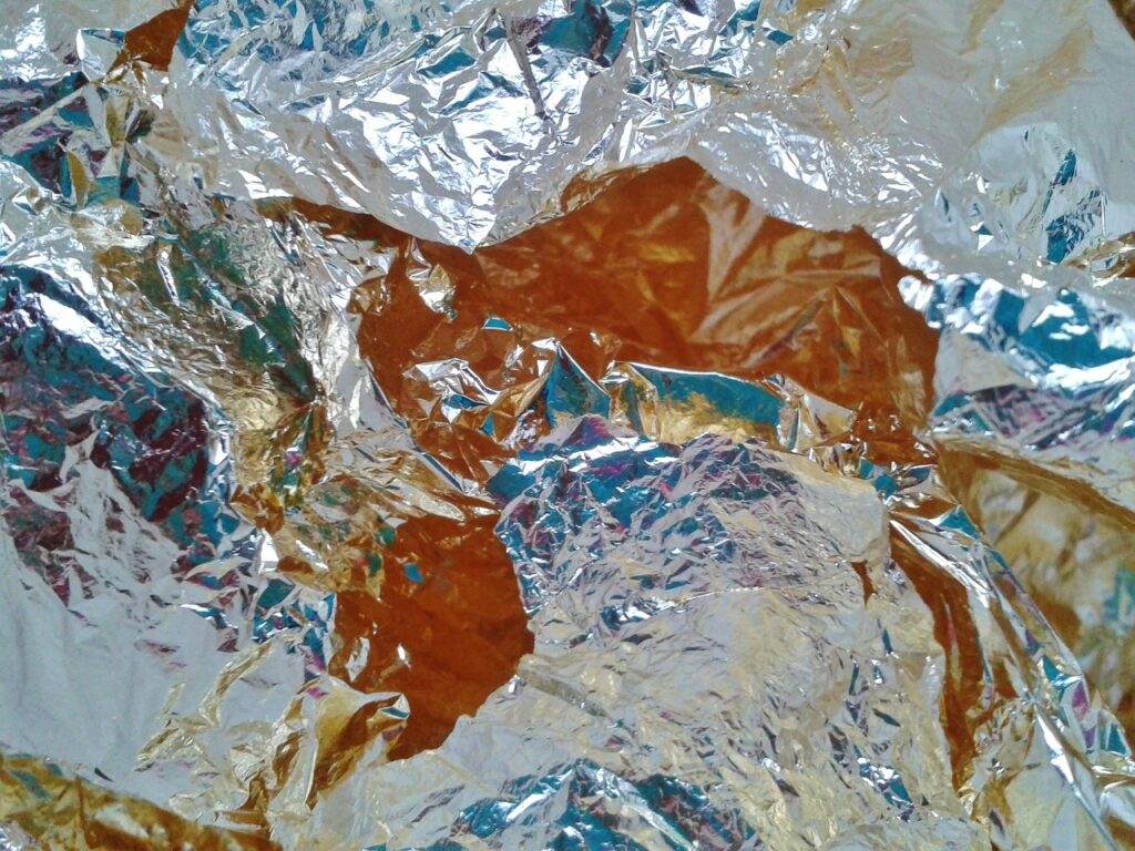 Can You Put Aluminium Foil in a Microwave? The Kitchen Pro Tech