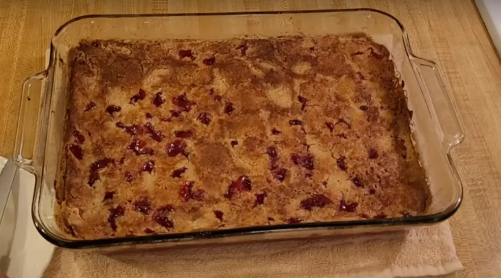 baked cherry cobbler with cake mix recipe